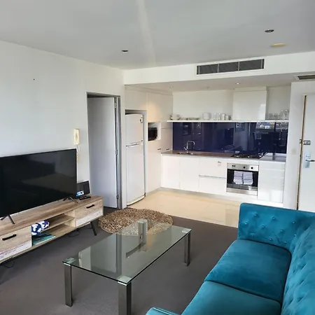 Circle On Cavill - Hosted By Coastal Letting Apartment Gold Coast Exterior photo