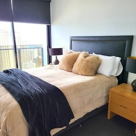 Circle On Cavill - Hosted By Coastal Letting Apartment Gold Coast Exterior photo