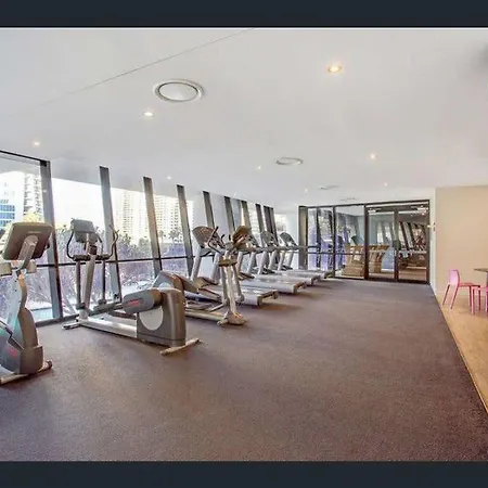 Circle On Cavill - Hosted By Coastal Letting Apartment Gold Coast Exterior photo