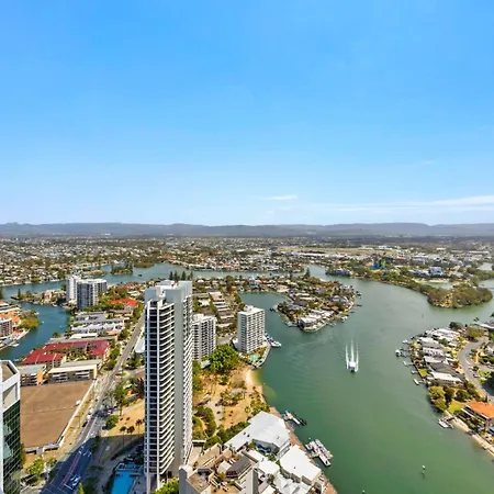 Circle On Cavill - Hosted By Coastal Letting Apartment Gold Coast Exterior photo