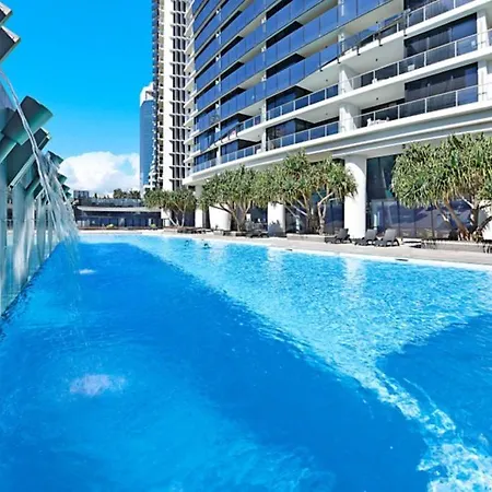 Circle On Cavill - Hosted By Coastal Letting Apartment Gold Coast Exterior photo