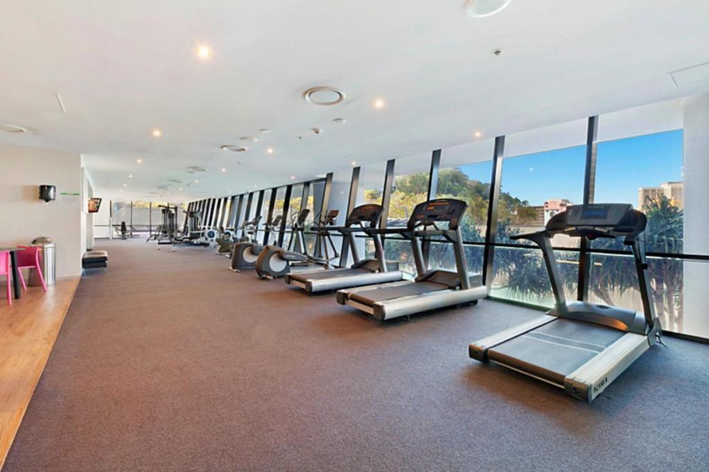 Circle On Cavill - Hosted By Coastal Letting Apartment Gold Coast